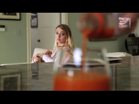 ❤️ Musikana anopisa ane matinji mahombe uye beche rakabatikana anowana jongwe kubva mukurasikirwa, asi rakaoma kwazvo kwatiri  ❌️❤